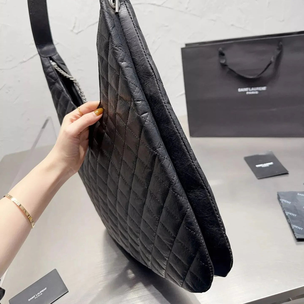 Elegant Rhombus Shoulder Tote Bag