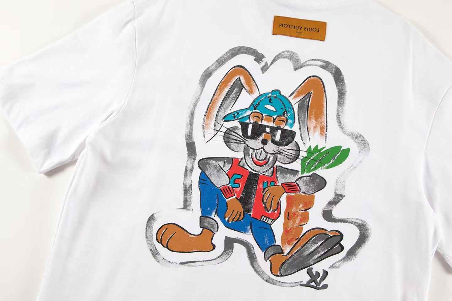 T-shirt à imprimé artistique