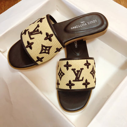 Woven Embroidered Slippers