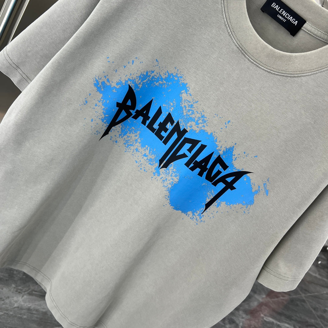 NOUVEAU T-shirt 0418 (de préférence d'été)