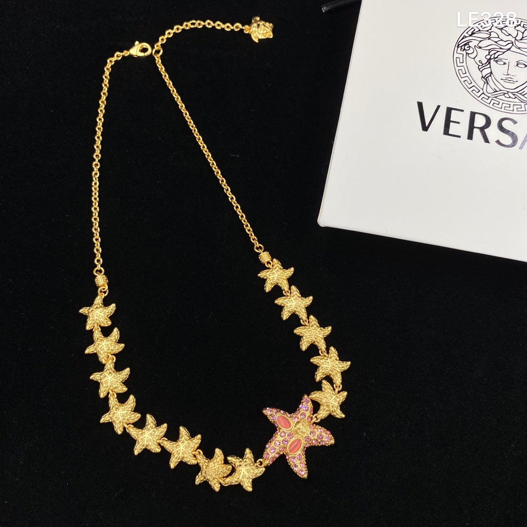 Diamond Starfish Pendant Necklace