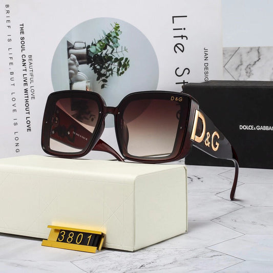 Gafas de sol de moda de montura gruesa para mujer