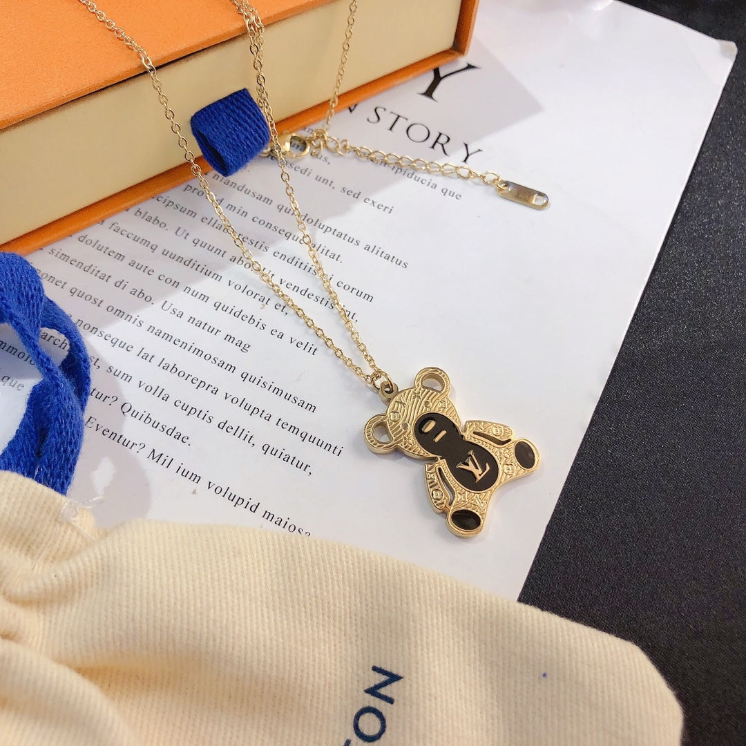 Collier pendentif ours mignon