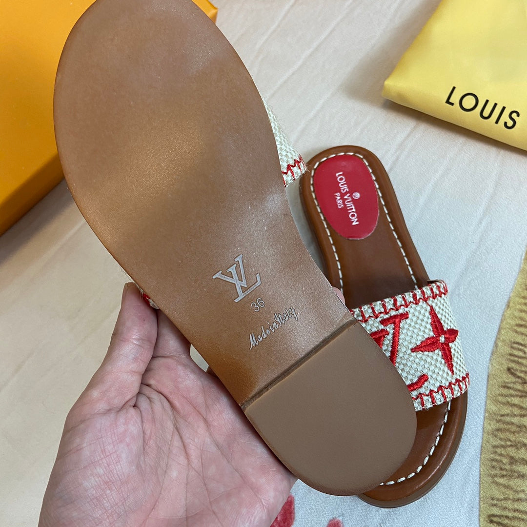 Pantuflas de Monograma de Paja de Verano