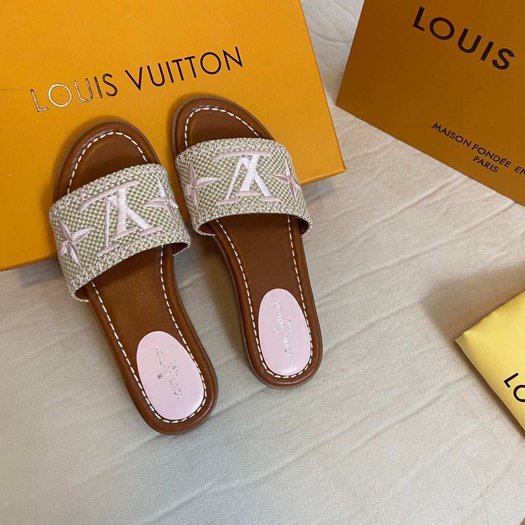 Pantuflas de Monograma de Paja de Verano
