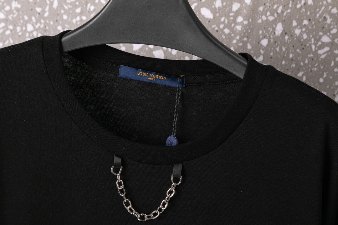 T-shirt en métal à chaîne de poche