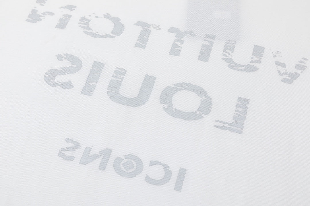 T-shirt à chaîne métallique