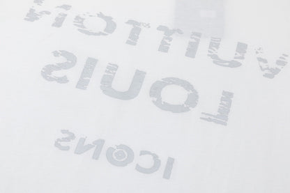 T-shirt à chaîne métallique