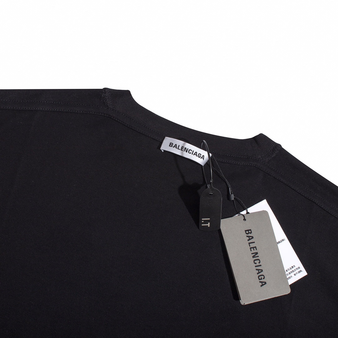 T-shirt brodé avec lettres imprimées