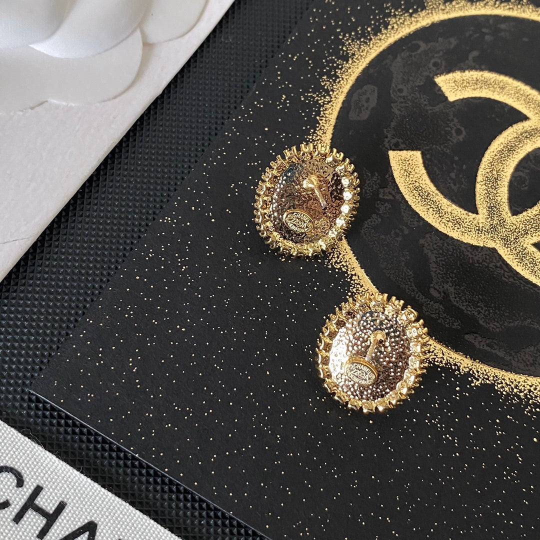 Pendientes elegantes de cristal con logotipo rectangular
