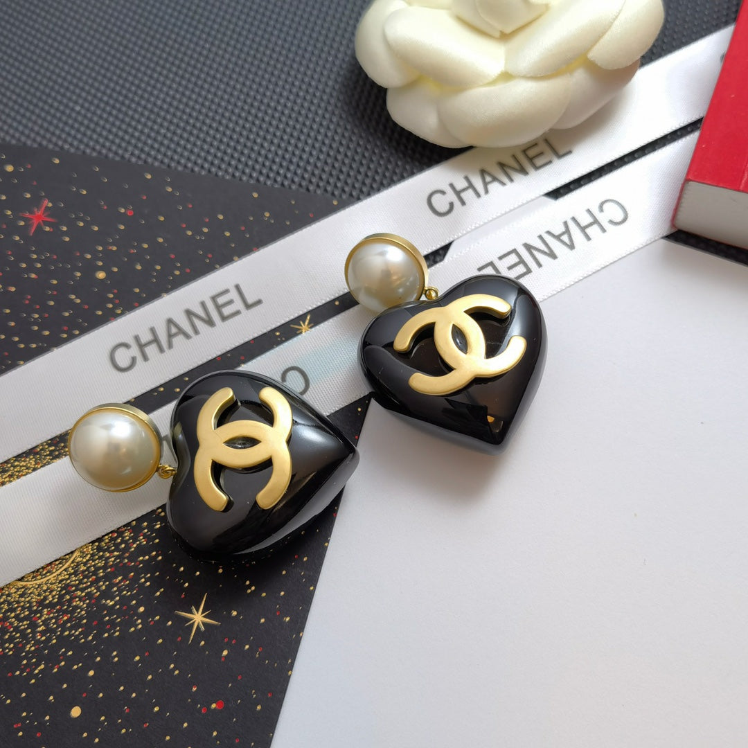 Boucles d'oreilles goutte d'eau cœur