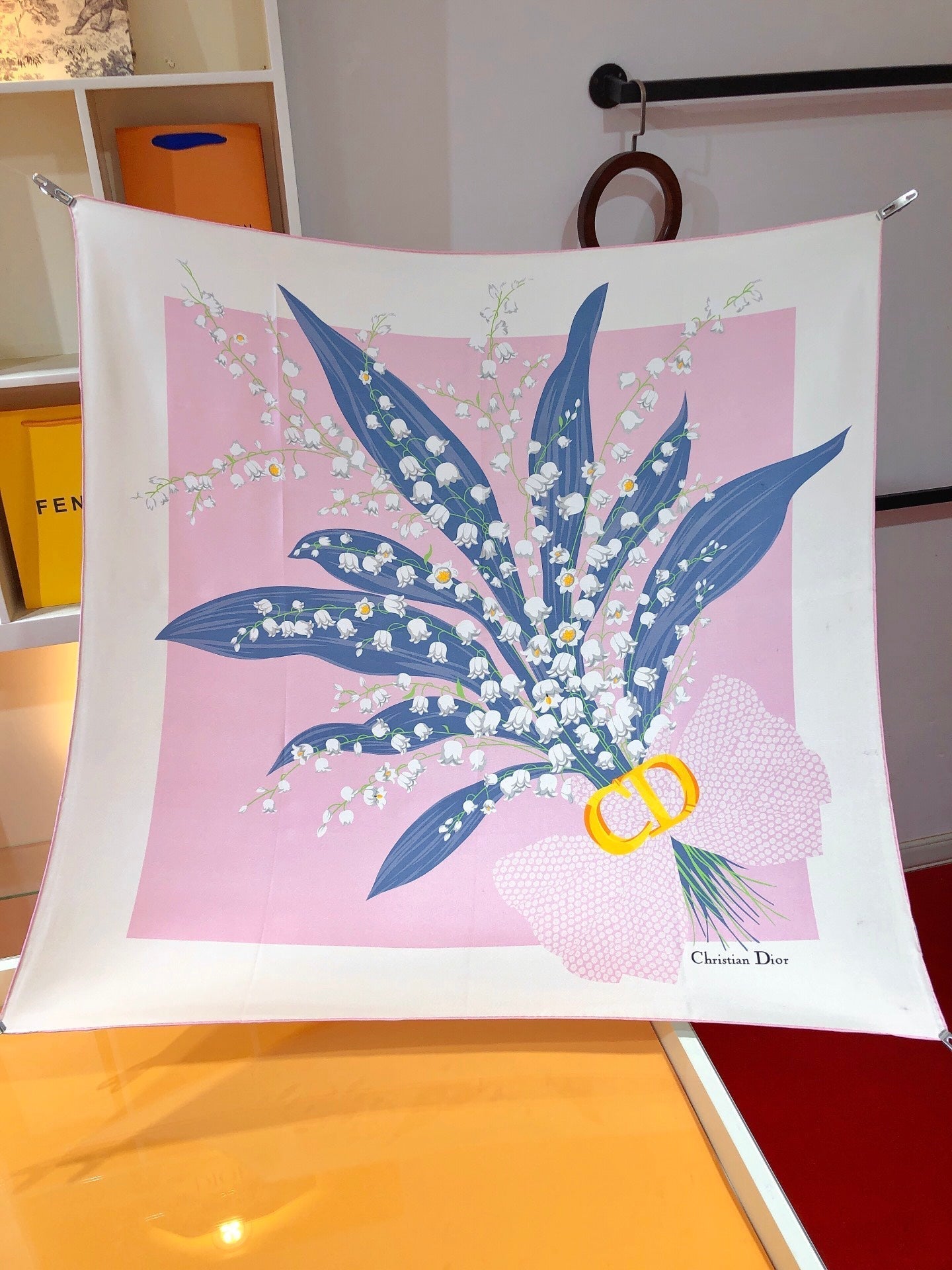 Foulard en Soie Carré Campanula