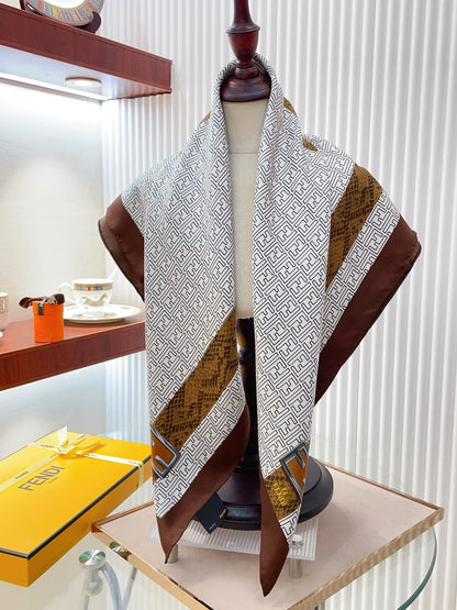 Foulard carré en soie à motif rétro
