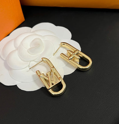 Pendientes clásicos L personalizados