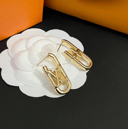 Pendientes clásicos L personalizados