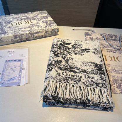 Écharpe à pompons imprimé forêt