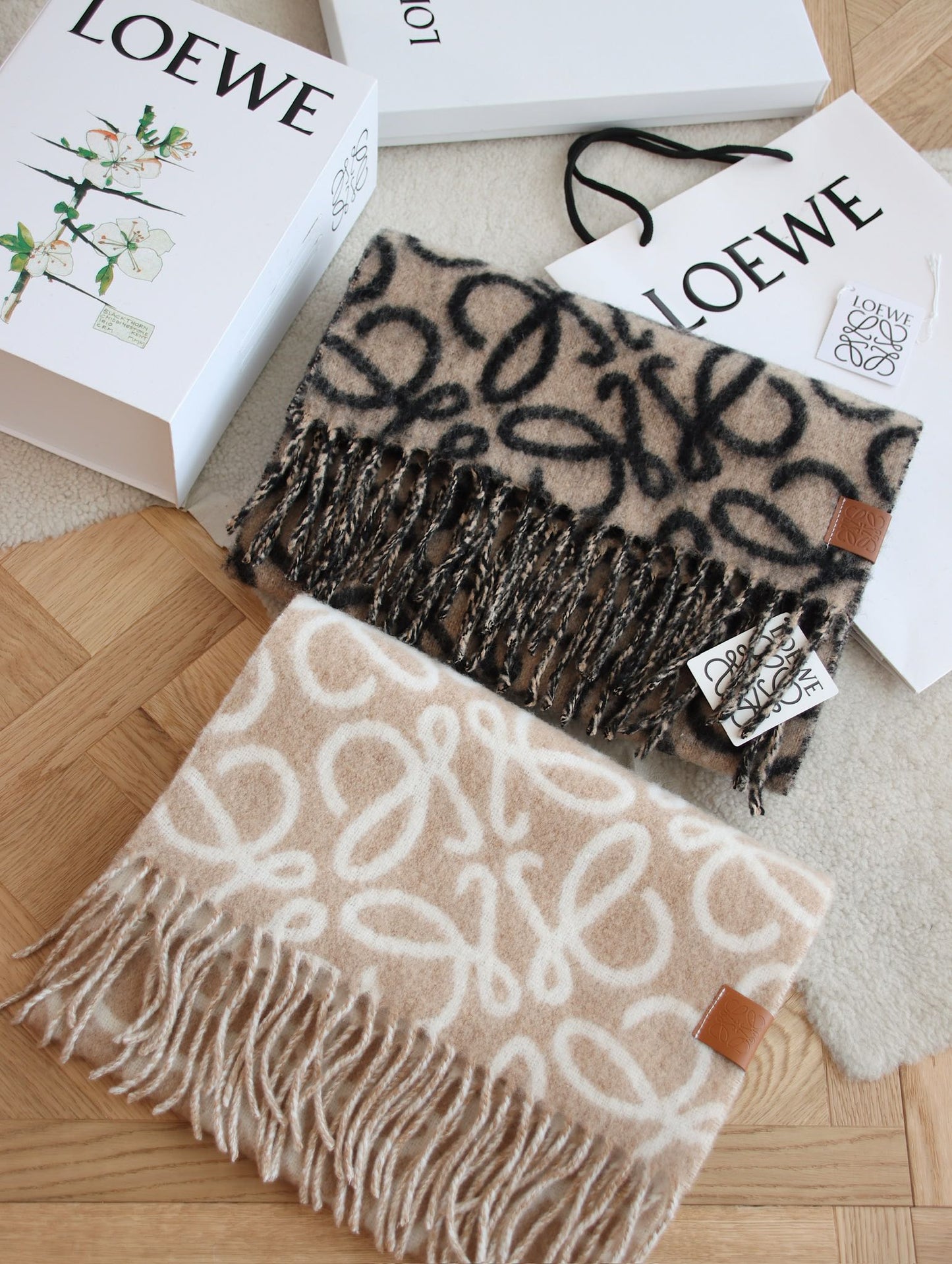Écharpe Anagramme en Laine Mohair