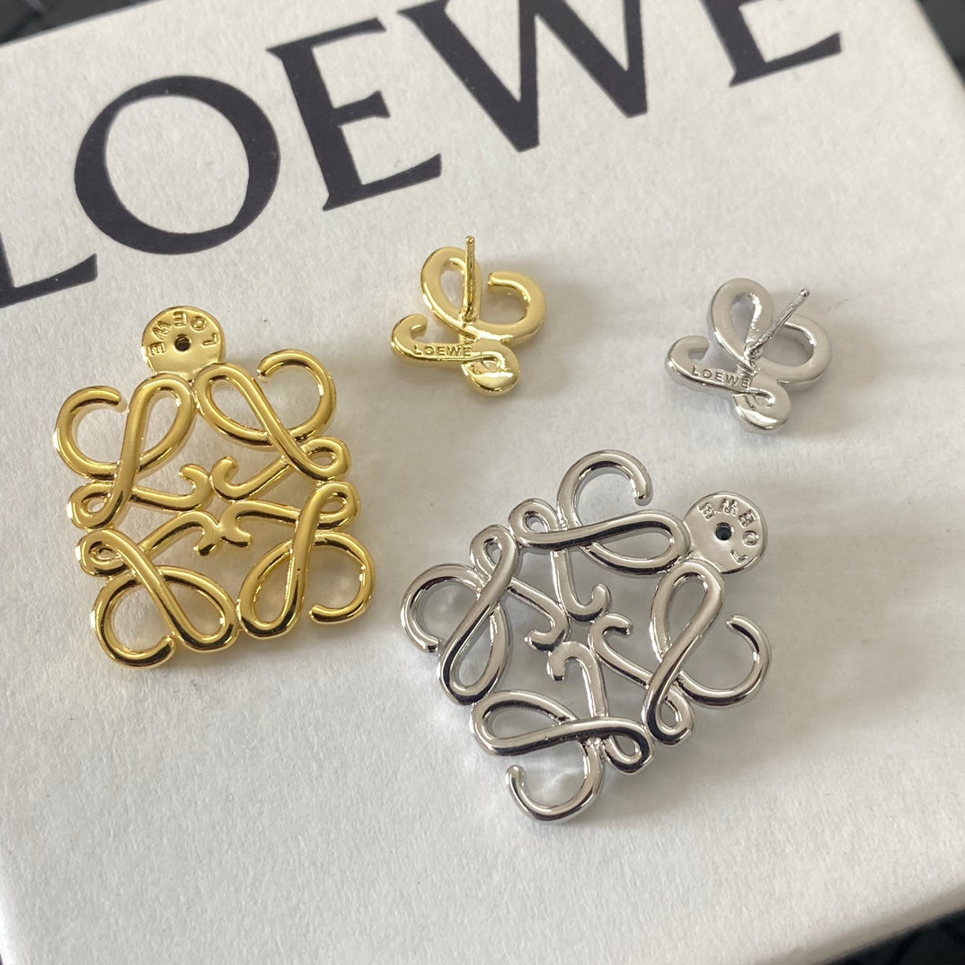 Pendientes de diamante con logo vintage