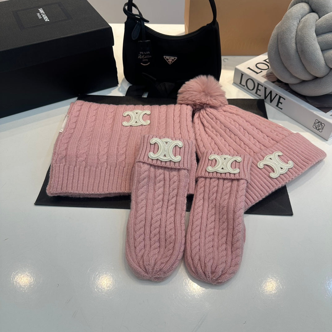Ensemble Chapeau, Gants et Écharpe en Laine