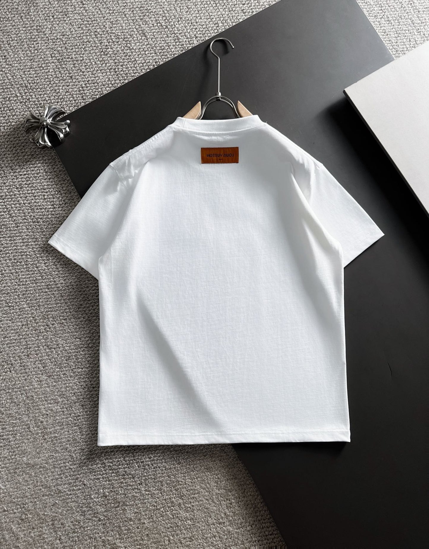 NOUVEAU T-shirt 0403