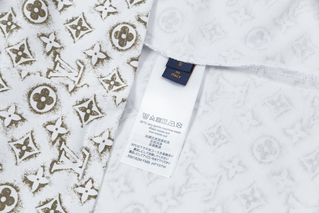 T-shirt imprimé monogramme rétro