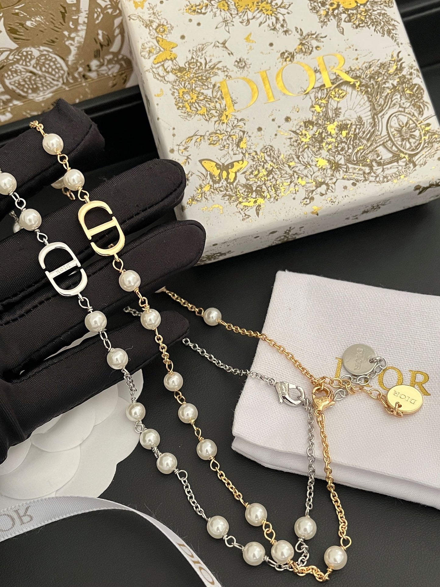 Joli collier de perles