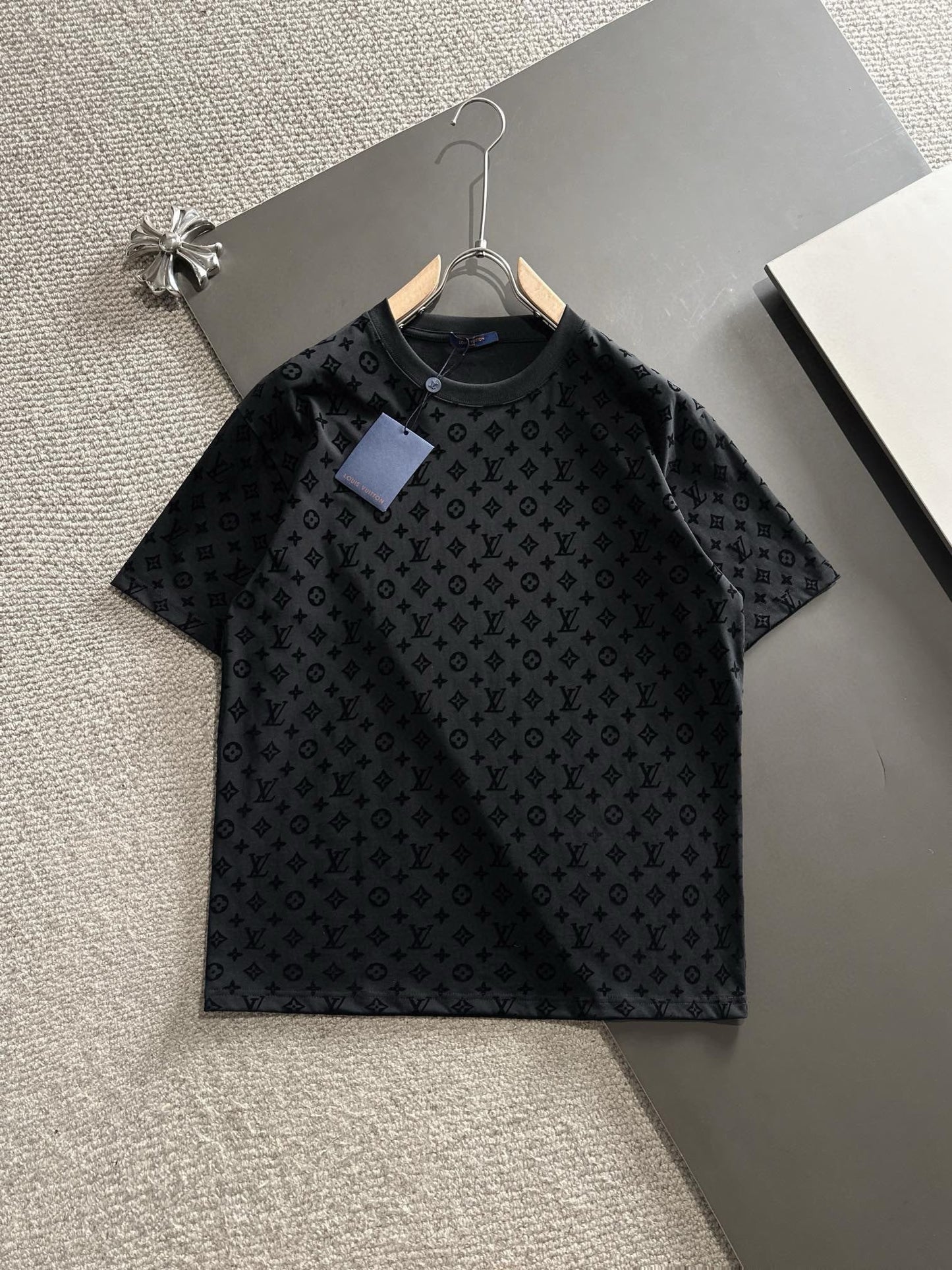 NOUVEAU T-shirt 0403