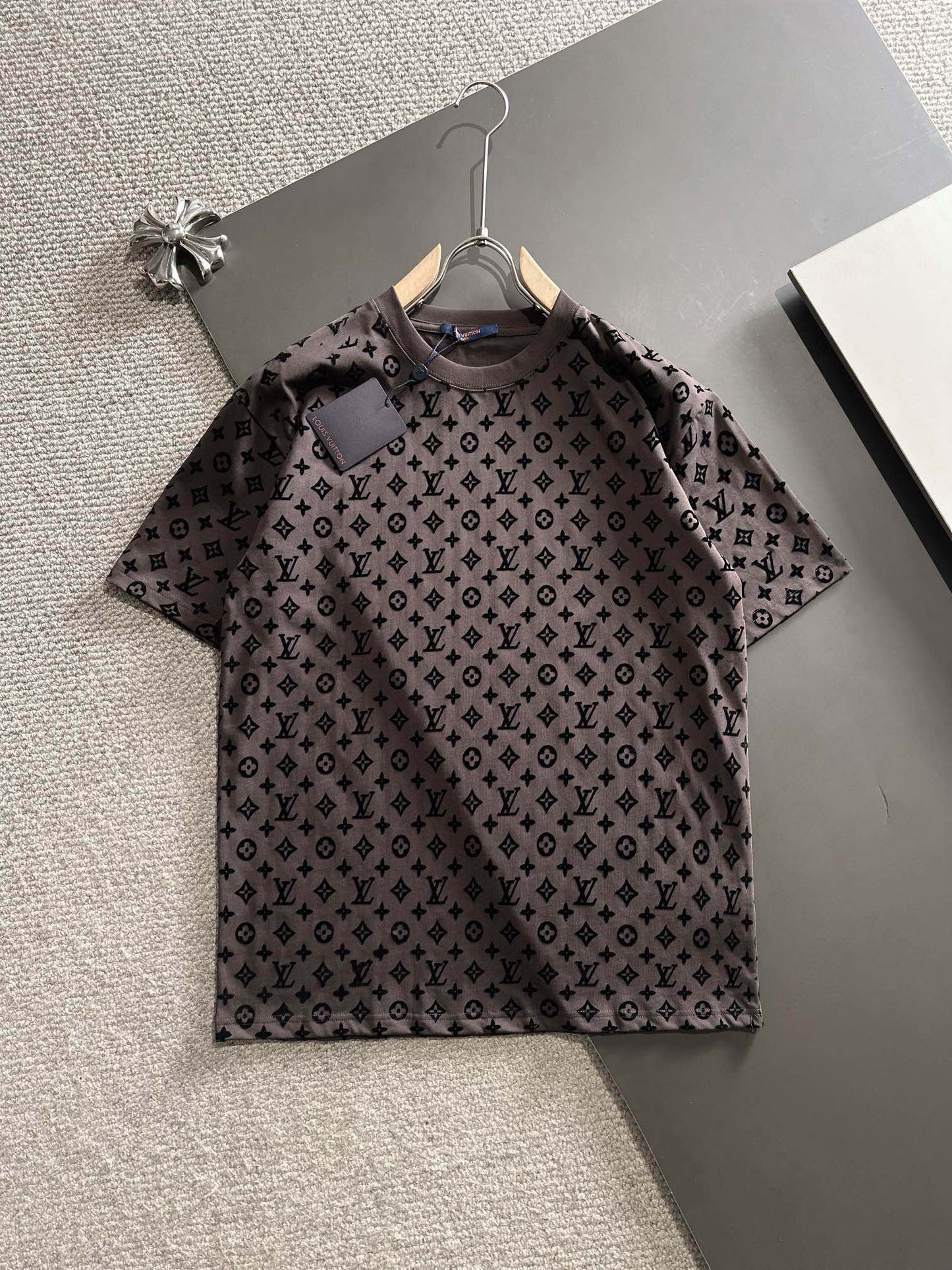 NOUVEAU T-shirt 0403