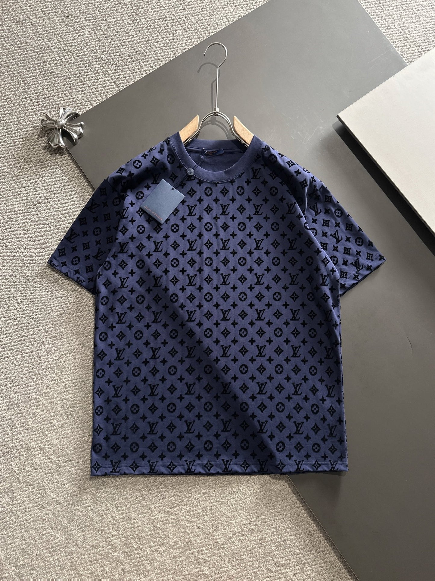 NOUVEAU T-shirt 0403