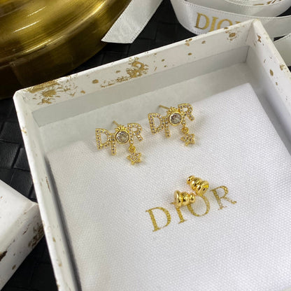 Boucles d'oreilles en cristal avec lettres tendance
