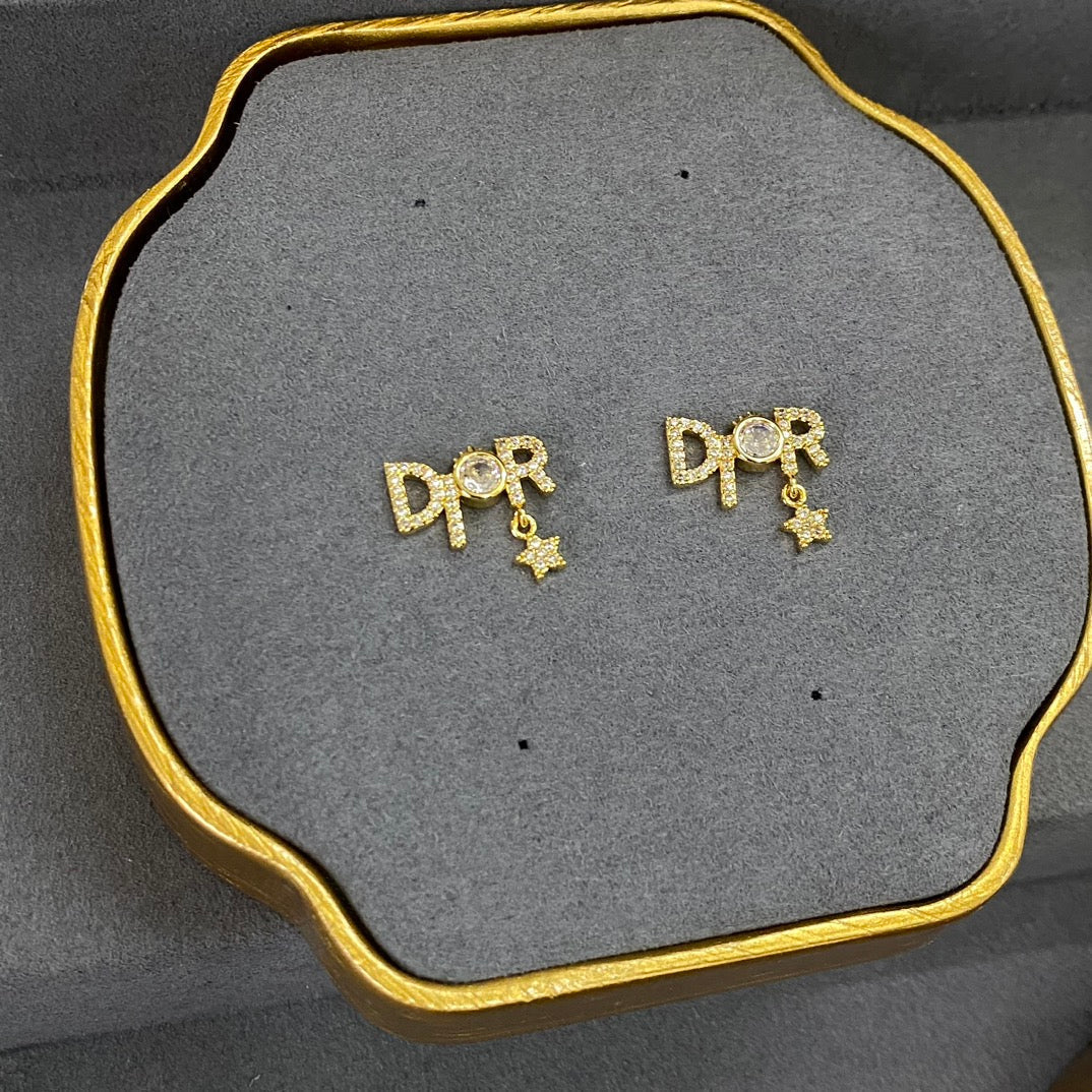 Boucles d'oreilles en cristal avec lettres tendance