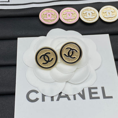 Pendientes Metálicos con Logo Redondo Vintage