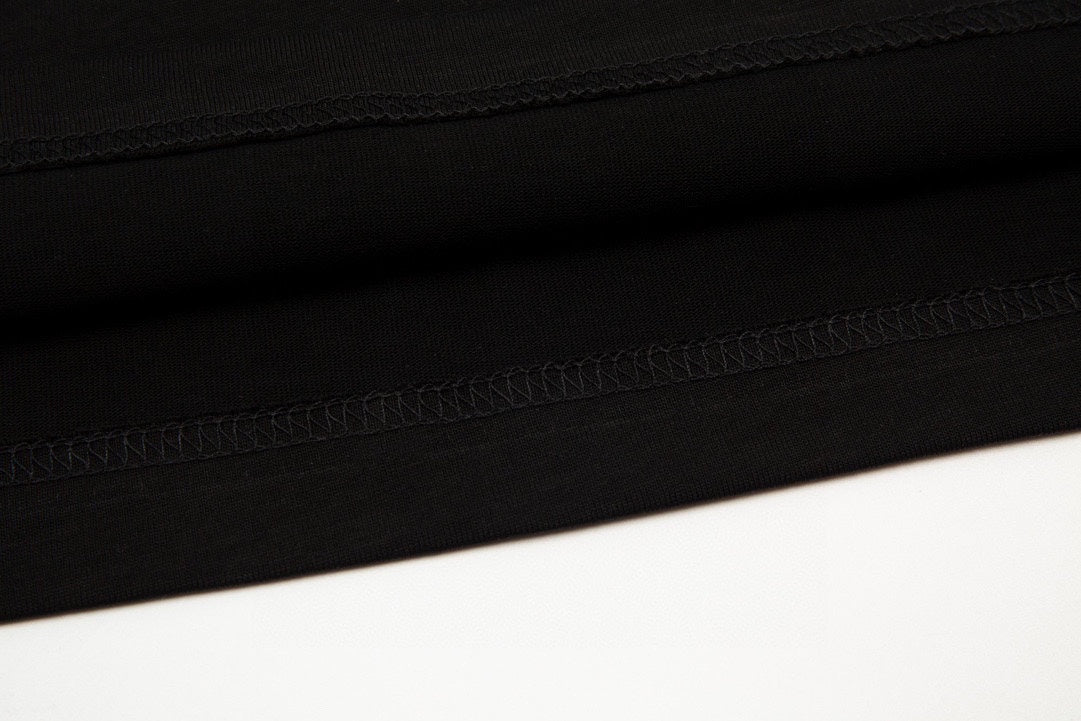 T-shirt imprimé créatif