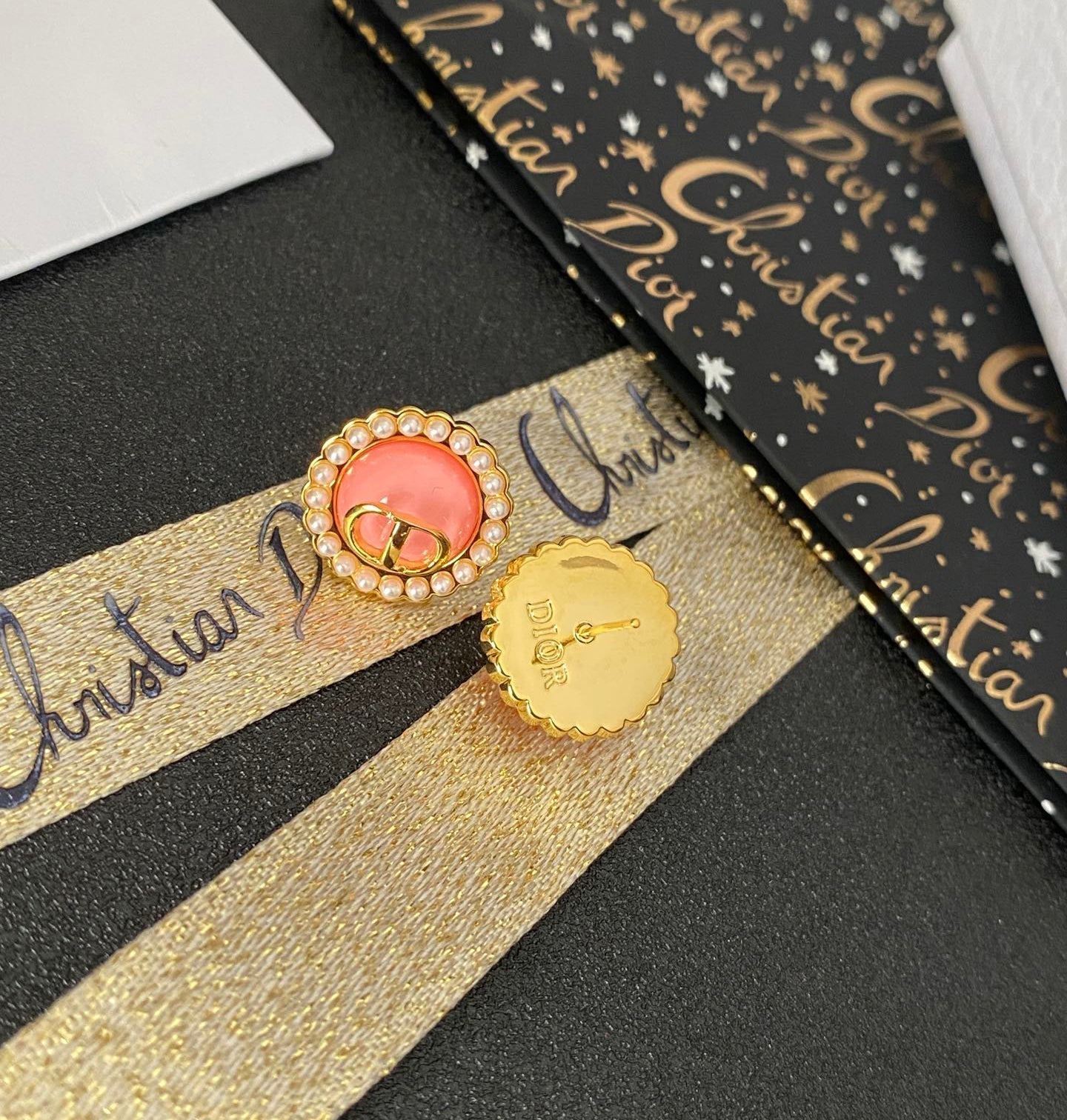 Boucles d'oreilles rondes de luxe