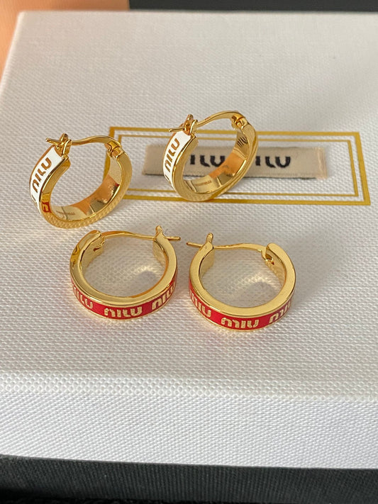 Aretes de latón esmaltado