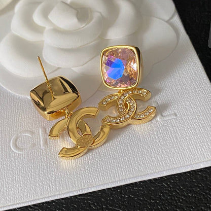 Boucles d'oreilles pendantes élégantes en pierres précieuses