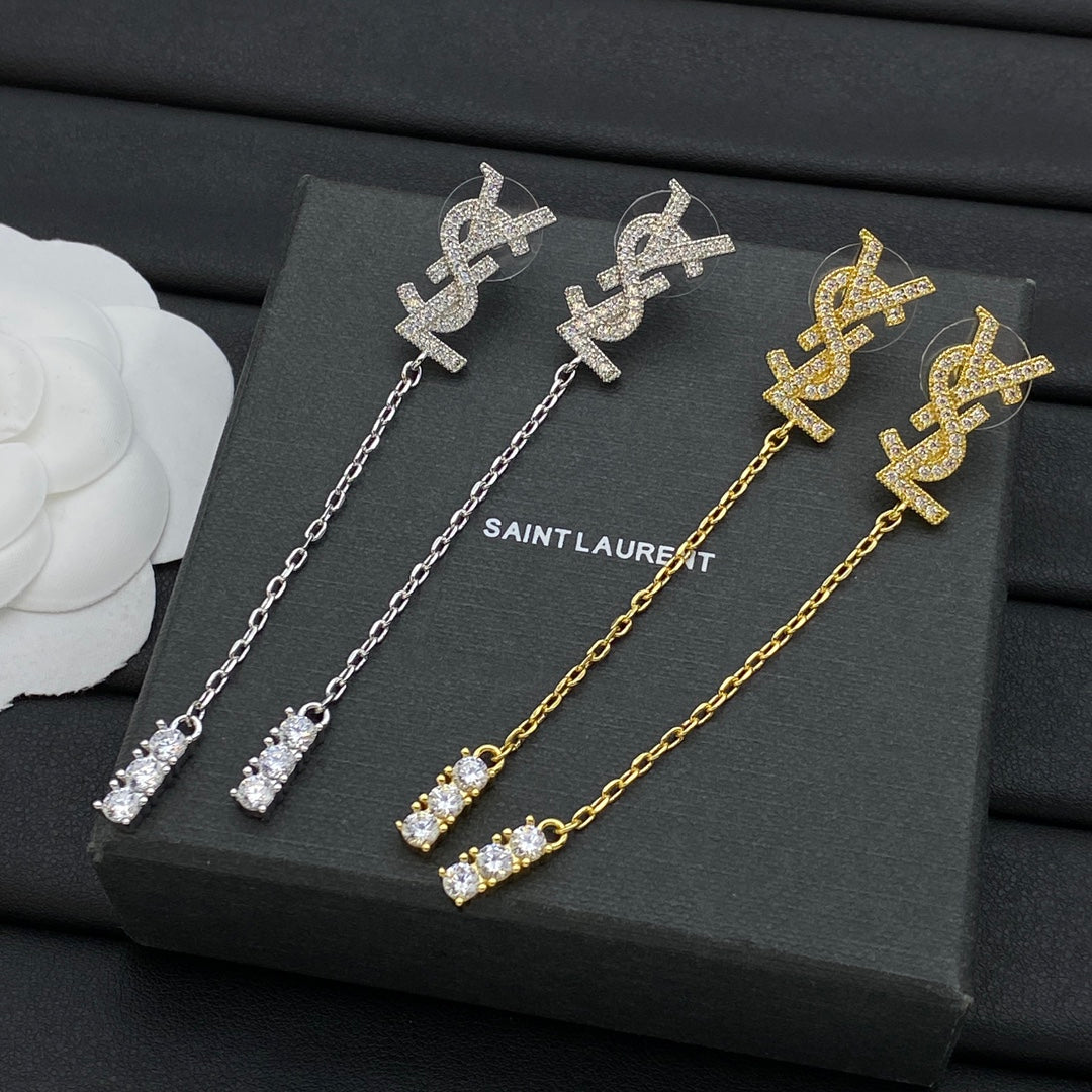 Boucles d'oreilles pendantes longues en métal cristal