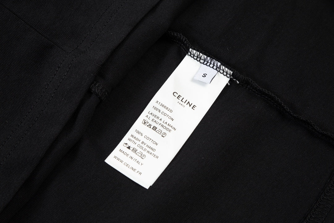 Camiseta de moda con estampado de letras