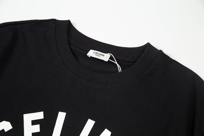 Camiseta de moda con estampado de letras