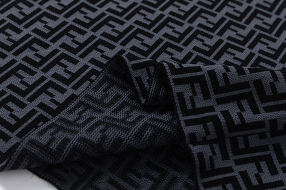 T-shirt monogramme tricoté