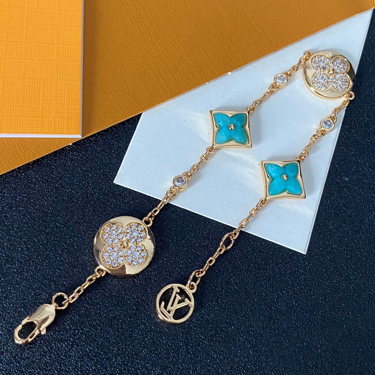 Bracelet multiculturel Blossom