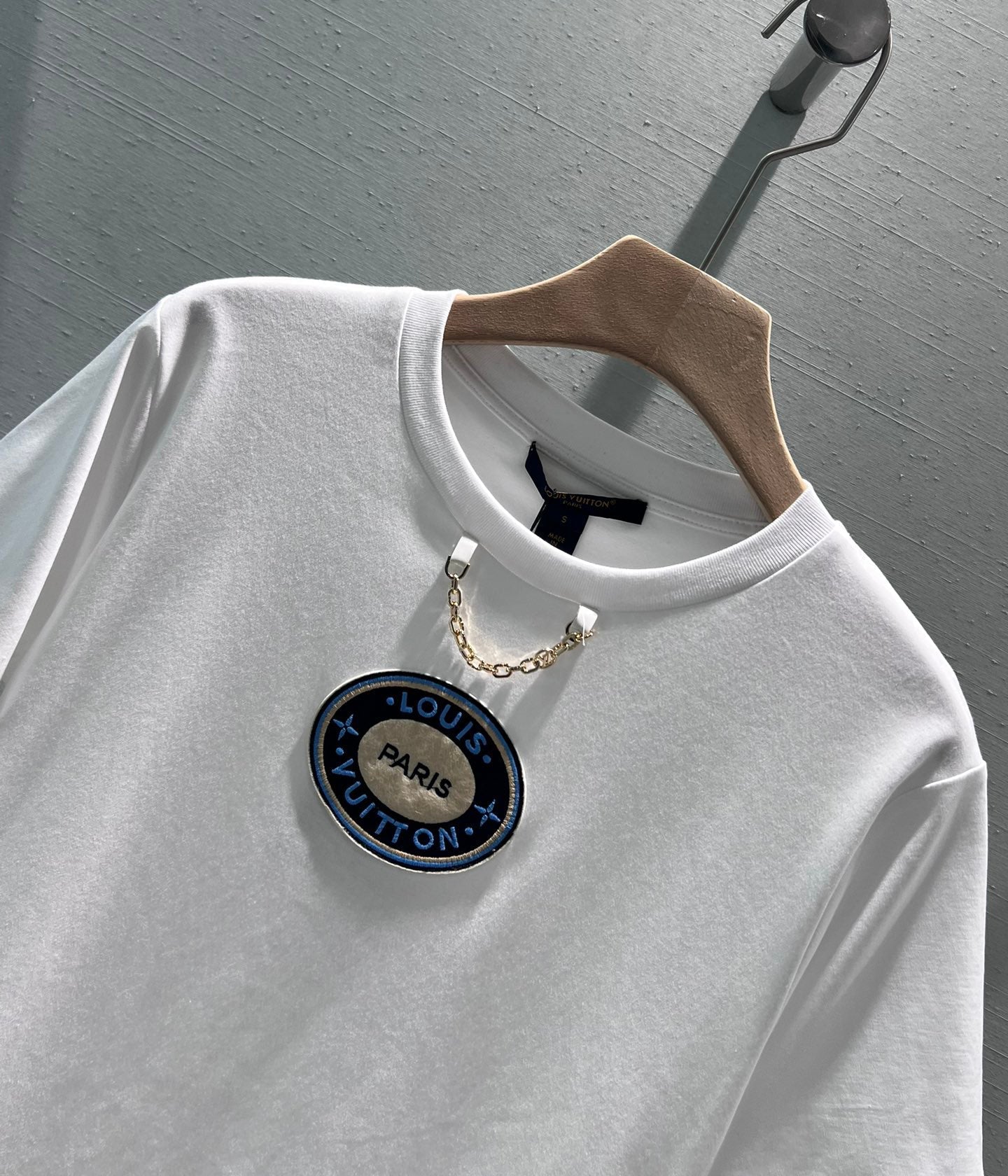 T-shirt en coton premium chic chaîne cercle