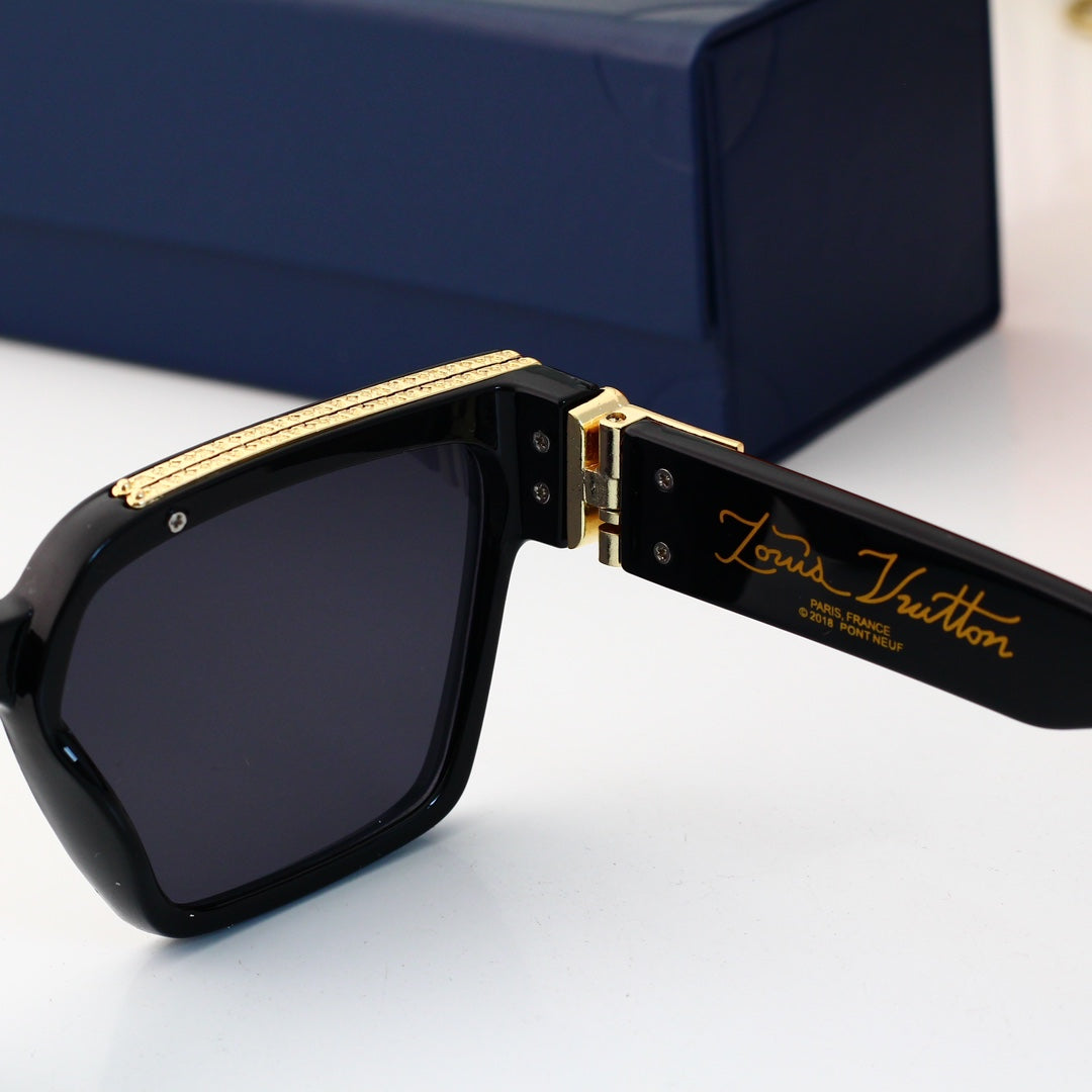 Lunettes de soleil carrées classiques