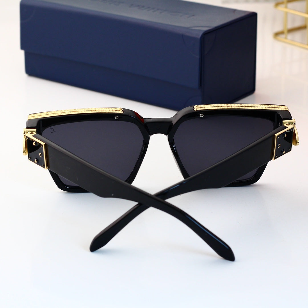Lunettes de soleil carrées classiques
