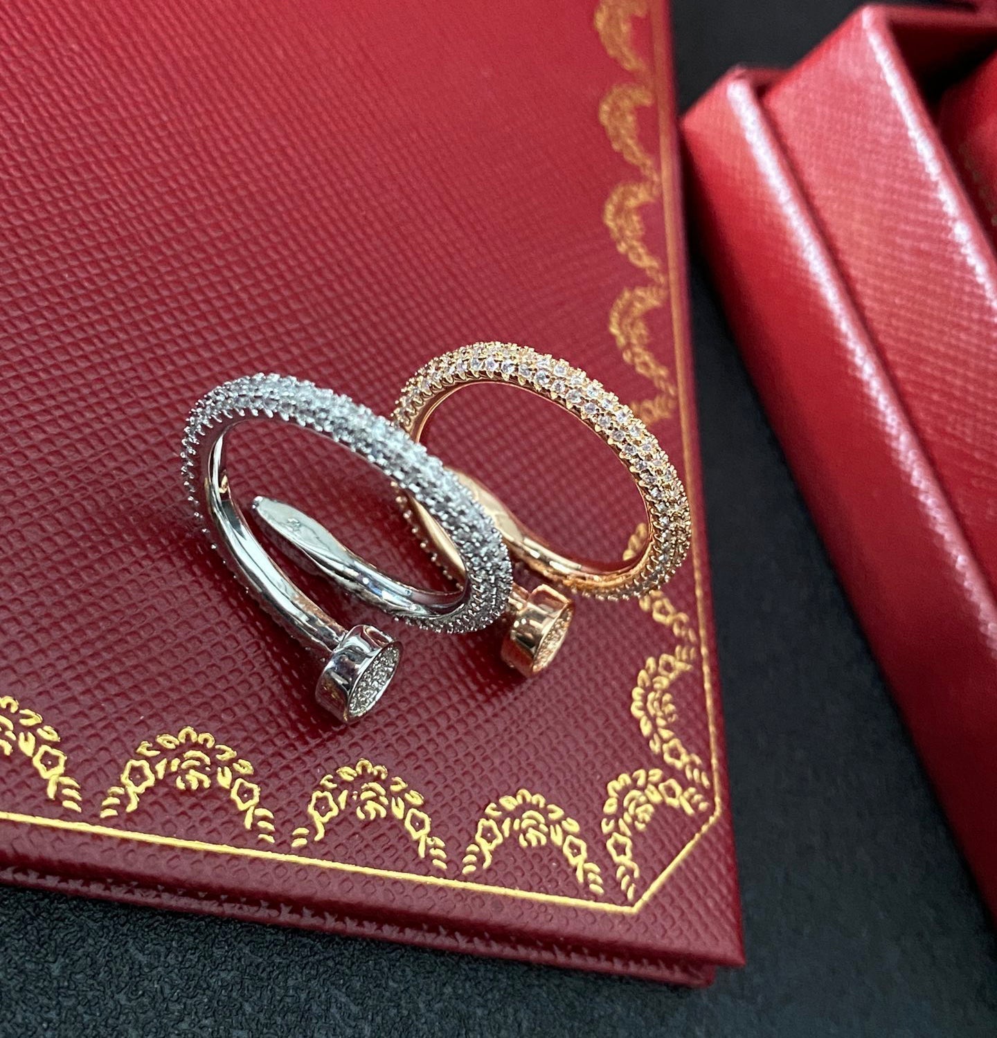 Anillo de ajuste libre de rosca de diamante de lujo