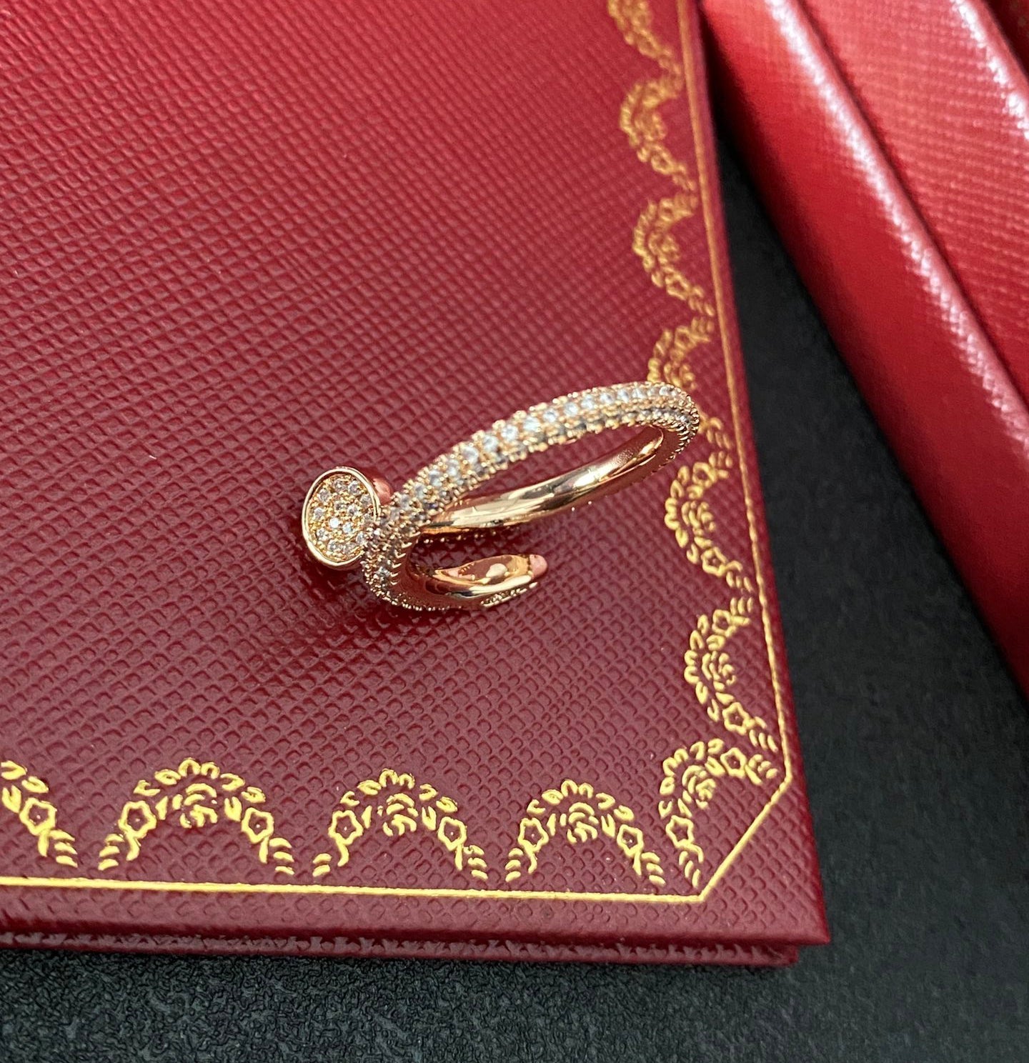 Anillo de ajuste libre de rosca de diamante de lujo