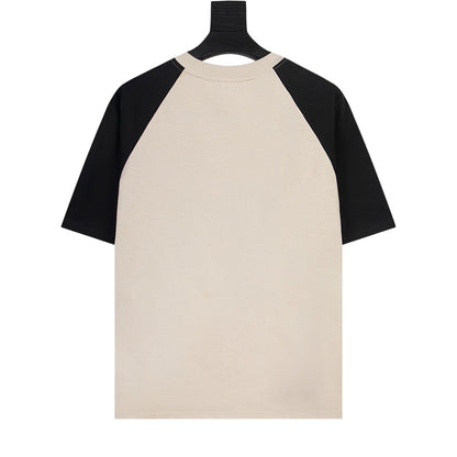 T-shirt color block à la mode