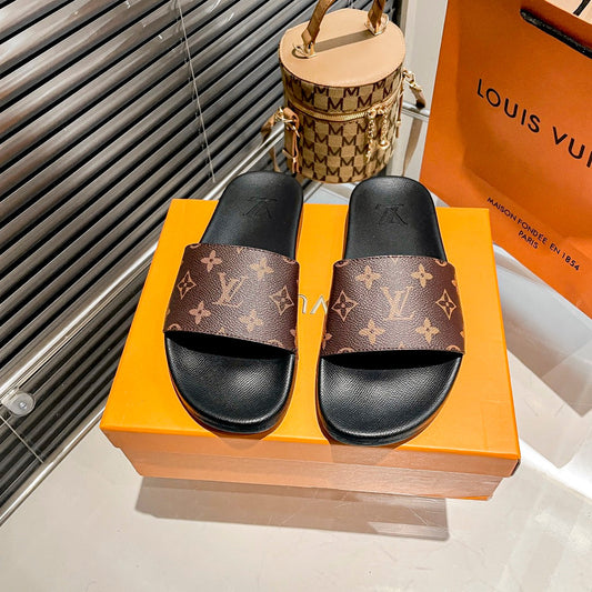 Mules Plates à Carreaux et Monogramme pour Couples