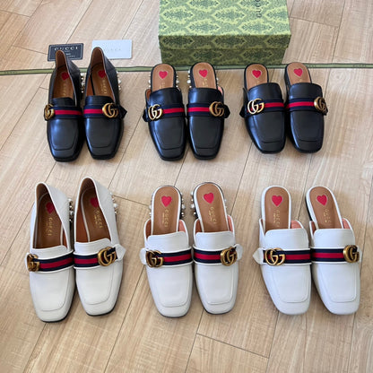 Mocassins rétro en cuir semi-couverts