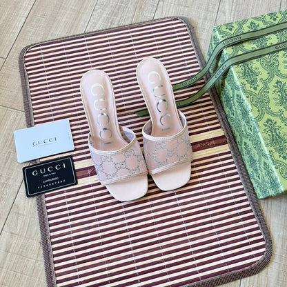 Sandalias de tacón alto con malla y diamantes de imitación